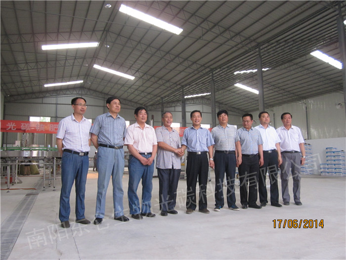 ���(y��ng)��ίԭ���ؕ�(sh��)�L(ch��ng)�Z�����������������(y��ng)��ί�rί�����������r�I(y��)�־��L(ch��ng)����骣��У������(y��ng)�пƼ������ּ��I(l��ng)���ɲ��Z�������������r�I(y��)�ָ����L(ch��ng)�����������ģ��������磨��һ�����c��̼�˷���ϯ��(zhu��n)����������Ӱ