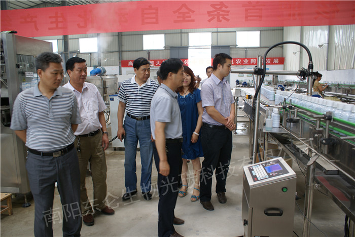 ʡԺʿ�����k��������������������θ��ɝ�һ�����пƼ��ֺ͹�˾�I(l��ng)������ͬ���^(gu��n)����̼�˷�ȫ�Ԅ�(d��ng)���a(ch��n)��(xi��n)